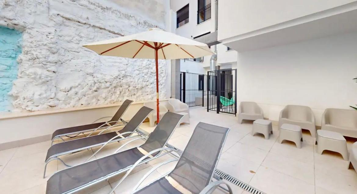 Apartamentos Breton 17 Suite Familiar Alicante Exterior foto